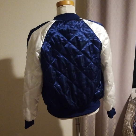 Jacket - Picture 2 of 3